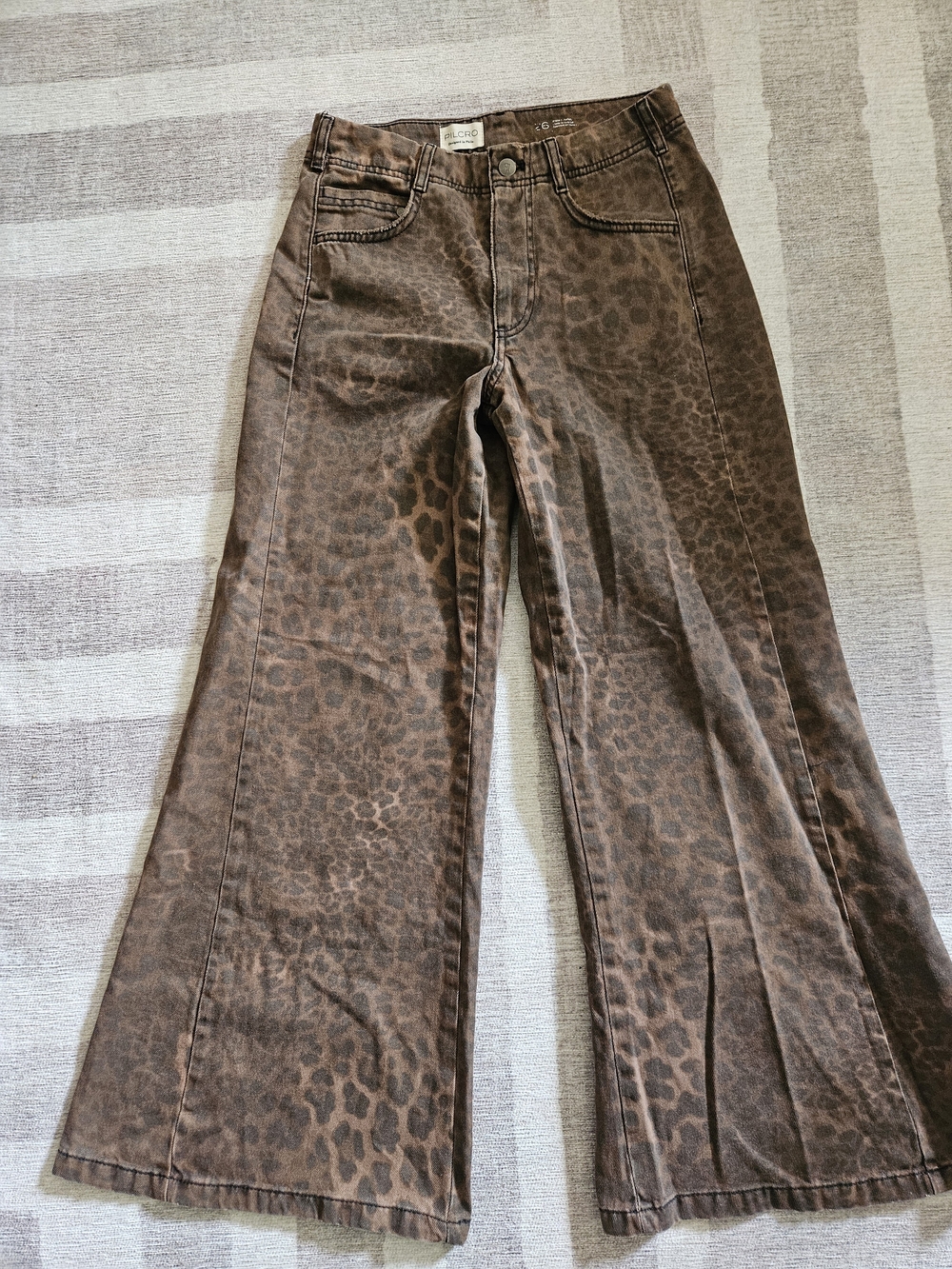 Pilcro Brown Leopard-Print Wide Leg Jeans - Picture 4 of 5
